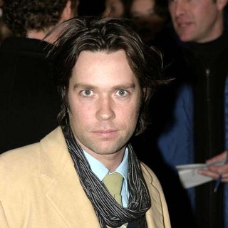 Rufus Wainwright in The Aviator Movie Premiere