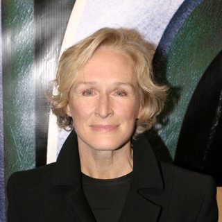 Glenn Close; in King Kong New York World Premiere - Outside Arrivals