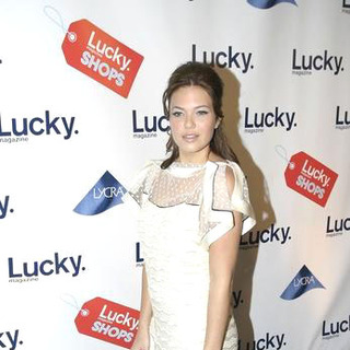 Mandy Moore; in Lucky Magazine Host Lucky Shops - The Ultimate Shopping Event