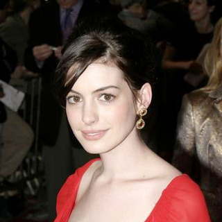 Anne Hathaway; in The Devil Wears Prada New York Premiere - Arrivals