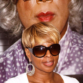Mary J. Blige; in "Madea Goes to Jail" New York Premiere - Arrivals