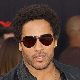 Lenny Kravitz in 2007 American Music Awards - Red Carpet