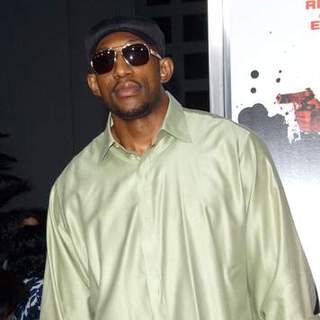 Didier Ilunga-Mbenga; in "Street Kings" Hollywood Premiere - Arrivals