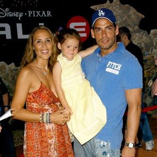 Cristian de la Fuente;Angelica Castro; in "WALL.E" World Premiere - Arrivals