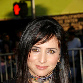 Pamela Adlon; in "The X-Files - I Want to Believe" Hollywood Premiere - Arrivals