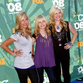 Clique Girlz; in 2008 Teen Choice Awards - Arrivals