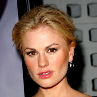 Anna Paquin in HBO Series "True Blood" Los Angeles Premiere - Arrivals