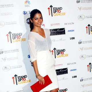 Camila Alves in Stand Up To Cancer - Arrivals