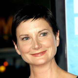 Kerri Kenney; in "Role Models" World Premiere - Arrivals