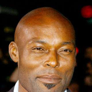 Jimmy Jean-Louis; in "Twilight" Los Angeles Premiere - Arrivals