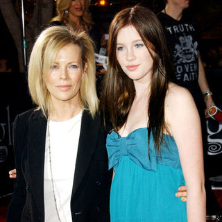 Kim Basinger, Ireland Baldwin in "Twilight" Los Angeles Premiere - Arrivals