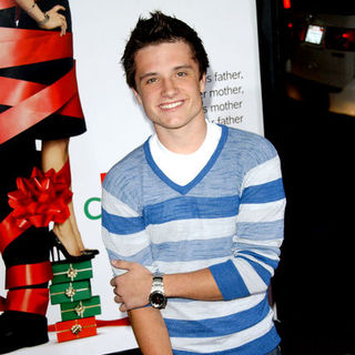 Josh Hutcherson; in "Four Christmases" World Premiere - Arrivals