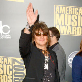 Ritchie Sambora; in 2008 American Music Awards - Arrivals