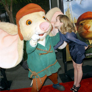 Emma Watson; in "The Tale of Despereaux" World Premiere - Arrivals