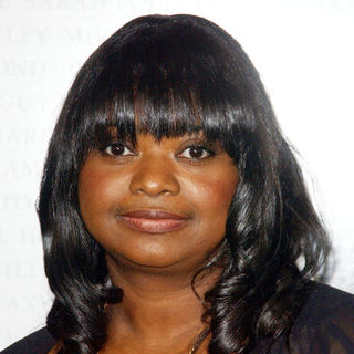 Octavia Spencer in "Seven Pounds" Los Angeles Premiere - Arrivals