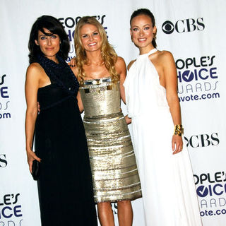 Lisa Edelstein;Olivia Wilde;Jennifer Morrison in 35th Annual People's Choice Awards - Press Room