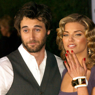 AnnaLynne McCord;Ryan Eggold; in 35th Annual People's Choice Awards - Arrivals