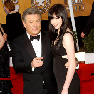 Alec Baldwin, Ireland Baldwin in 15th Annual Screen Actors Guild Awards - Arrivals