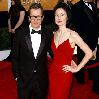 Gary Oldman, Alex Edenborough in 15th Annual Screen Actors Guild Awards - Arrivals