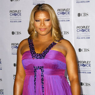 Queen Latifah; in 35th Annual People's Choice Awards - Arrivals