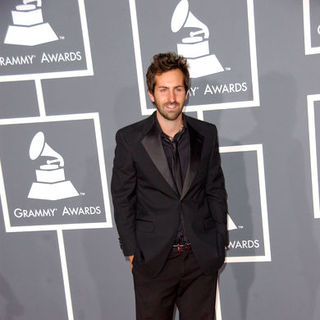 Josh Kelley; in The 51st Annual GRAMMY Awards - Arrivals