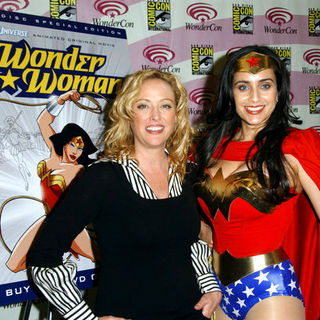Virginia Madsen;Valerie Perez; in Wonder Con - Day 1