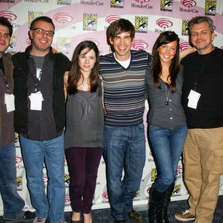 Dan Shotz;Karim Zreik;Elaine Cassidy;Christopher Gorham;Katie Cassidy;Jeffrey Bell; in Wonder Con - Day 3