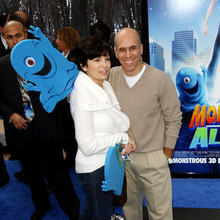 Jeffrey Katzenberg, Marilyn Katzenberg in "Monsters vs. Aliens" Los Angeles Premiere - Arrivals