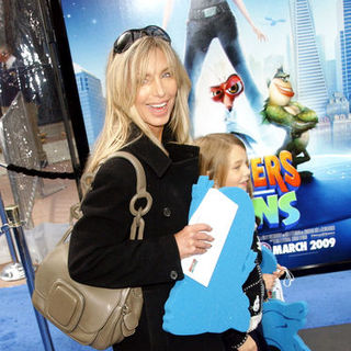 Heather Thomas; in "Monsters vs. Aliens" Los Angeles Premiere - Arrivals