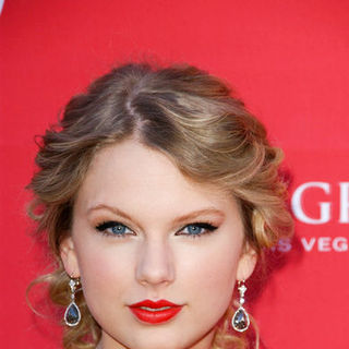 Taylor Swift; in 44th Annual Academy Of Country Music Awards - Arrivals