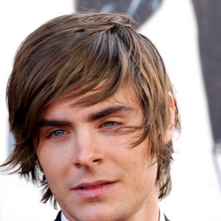 Zac Efron; in "17 Again" Los Angeles Premiere - Arrivals