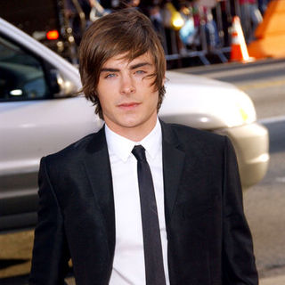 Zac Efron; in "17 Again" Los Angeles Premiere - Arrivals