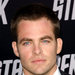 Chris Pine in "Star Trek" Los Angeles Premiere - Arrivals