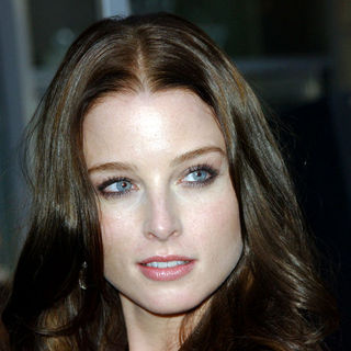 Rachel Nichols; in "Star Trek" Los Angeles Premiere - Arrivals