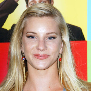 Heather Morris; in "Glee" Los Angeles Premiere Event - Arrivals