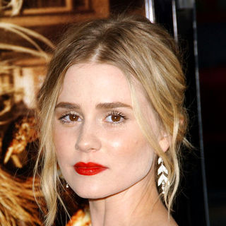 Alison Lohman; in "Drag Me To Hell" Los Angeles Premiere - Arrivals