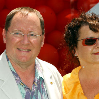 John Lasseter;Nancy Lasseter; in "Up" Los Angeles Premiere - Arrivals
