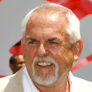John Ratzenberger; in "Up" Los Angeles Premiere - Arrivals