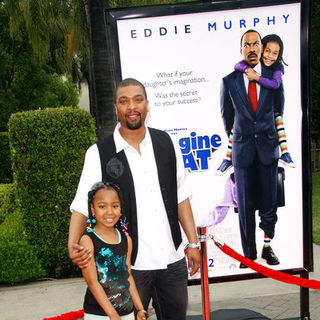 "Imagine That" Los Angeles Premiere - Arrivals