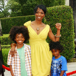 Vanessa A. Williams; in "Imagine That" Los Angeles Premiere - Arrivals
