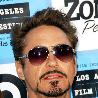 Robert Downey Jr.; in 2009 Los Angeles Film Festival's Opening Night Premiere of "Paper Man" - Arrivals
