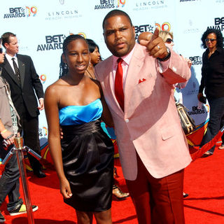 2009 BET Awards - Arrivals