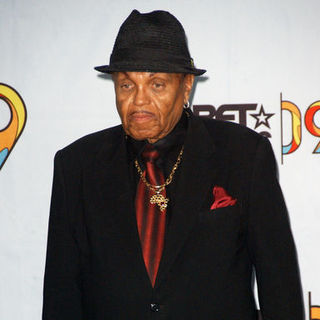 Joe Jackson; in 2009 BET Awards - Press Room