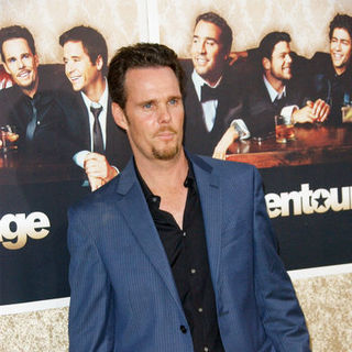 Kevin Dillon; in HBO's "Entourage" Season 6 Los Angeles Premiere - Arrivals