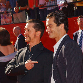 Clifton Collins Jr., Johnathon Schaech in 17th Annual ESPY Awards - Arrivals