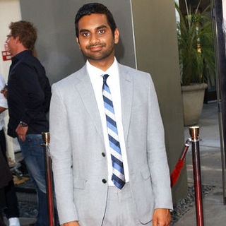 Aziz Ansari; in "Funny People" Los Angeles Premiere - Arrivals
