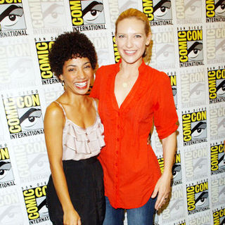 Anna Torv;Jasika Nicole; in 2009 Comic Con International - Day 3