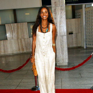 Joy Bryant in "A Perfect Getaway" Los Angeles Premiere - Arrivals