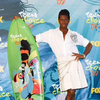 J. Alexander; in 2009 Teen Choice Awards - Press Room