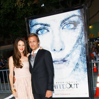 Gabriel Macht, Jacinda Barrett in "Whiteout" Los Angeles Premiere - Arrivals